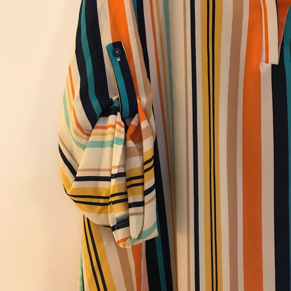 Colorful blouse - Picture 3 of 3